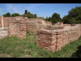 08416 ostia - regio v - insula iii - domus del pozzo (v,iii,3) - bli in raum (6) - ri nordosten.jpg